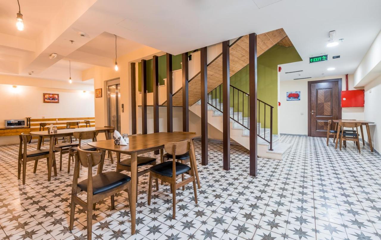 Green Inn Tbiliszi Kültér fotó
