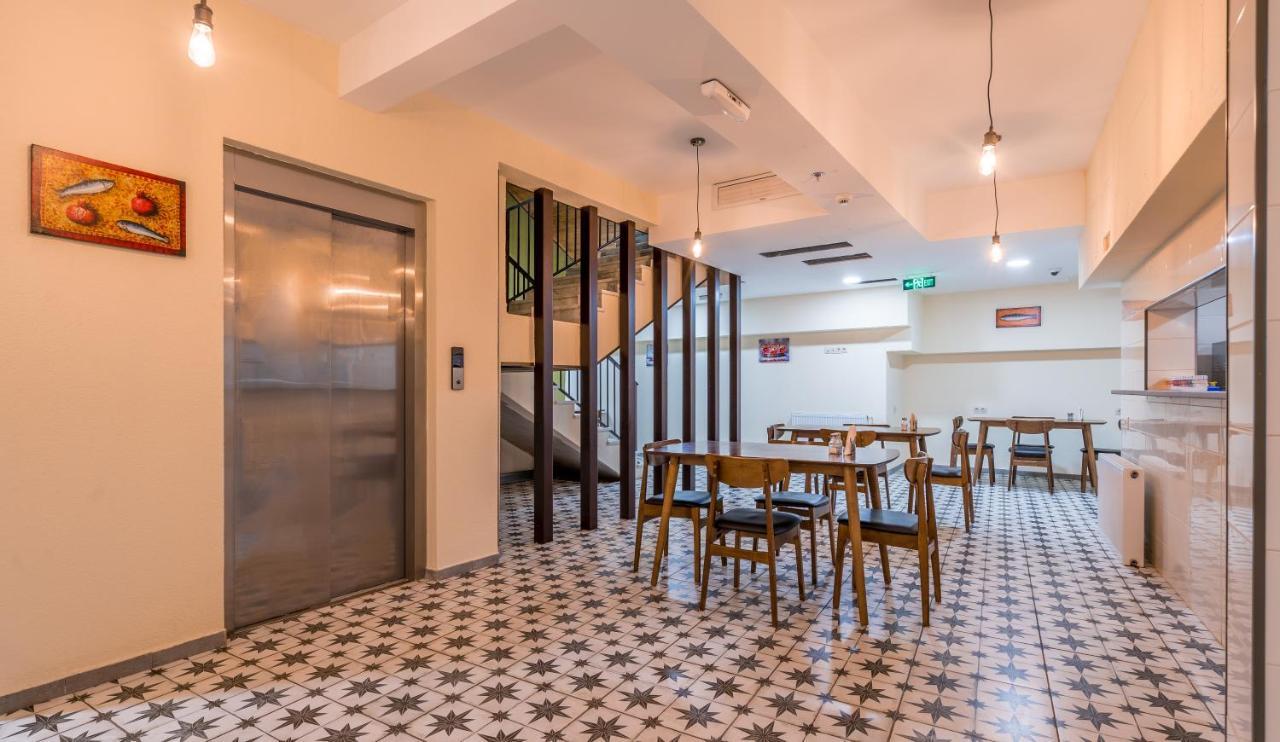 Green Inn Tbiliszi Kültér fotó